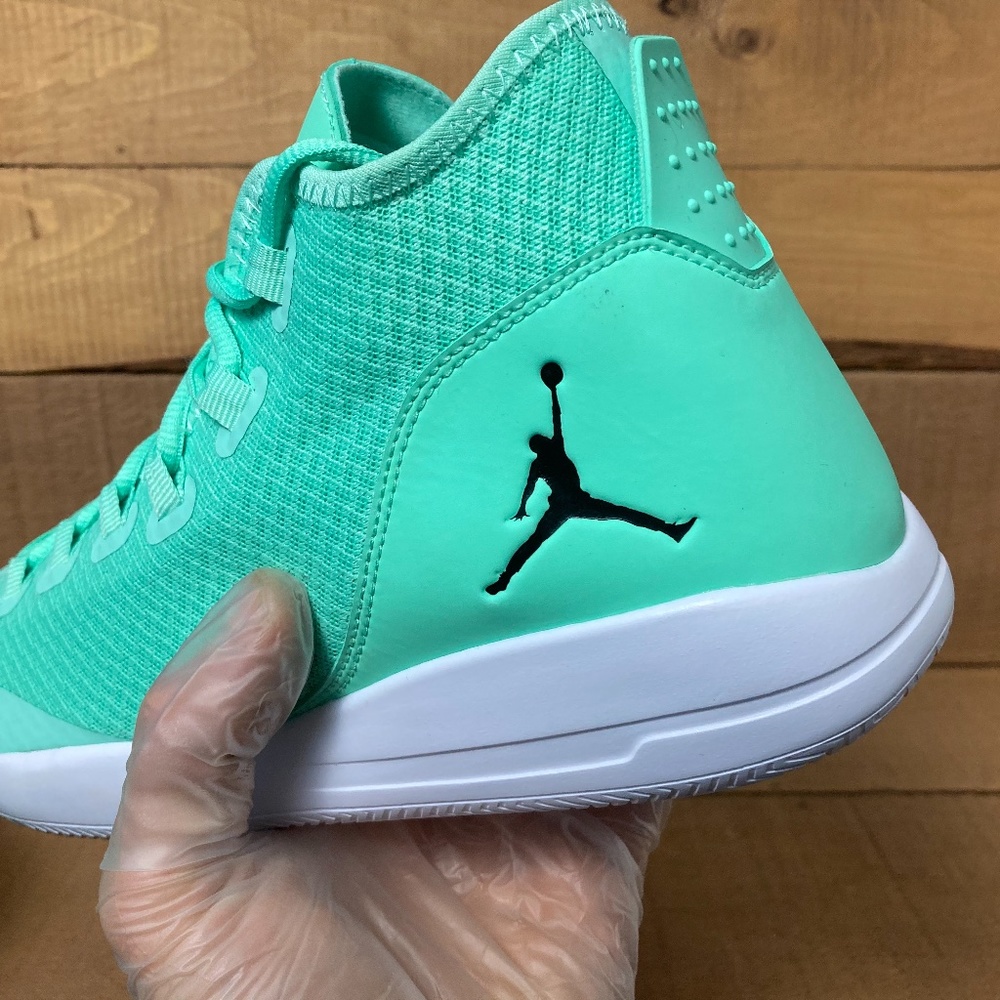 Jordan Reveal 'Green Glow' SAMPLE RAREColorway - Picture 13 of 14
